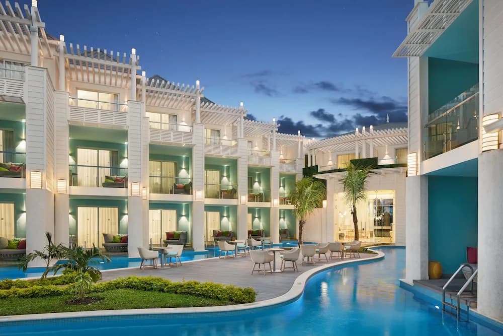 Lujo en Karisma Hotels & Resorts